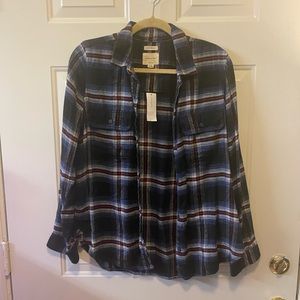 American Eagle Flannel Top